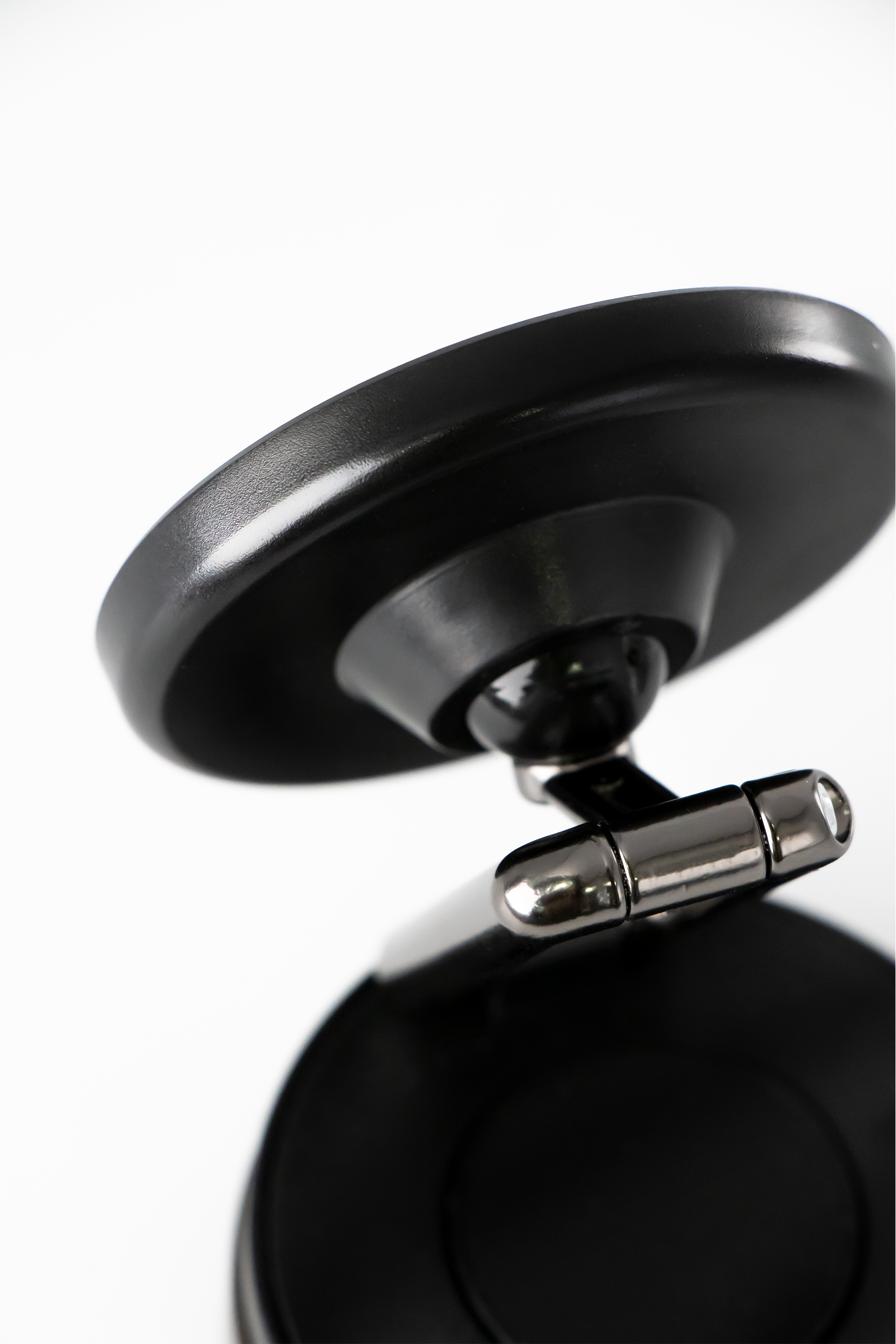 Supporto per telefono da auto con ventosa e supporto magnetico con braccio in lega di zinco, adatto a telefoni da 4,7-6,7", universale per parabrezza/cruscotto