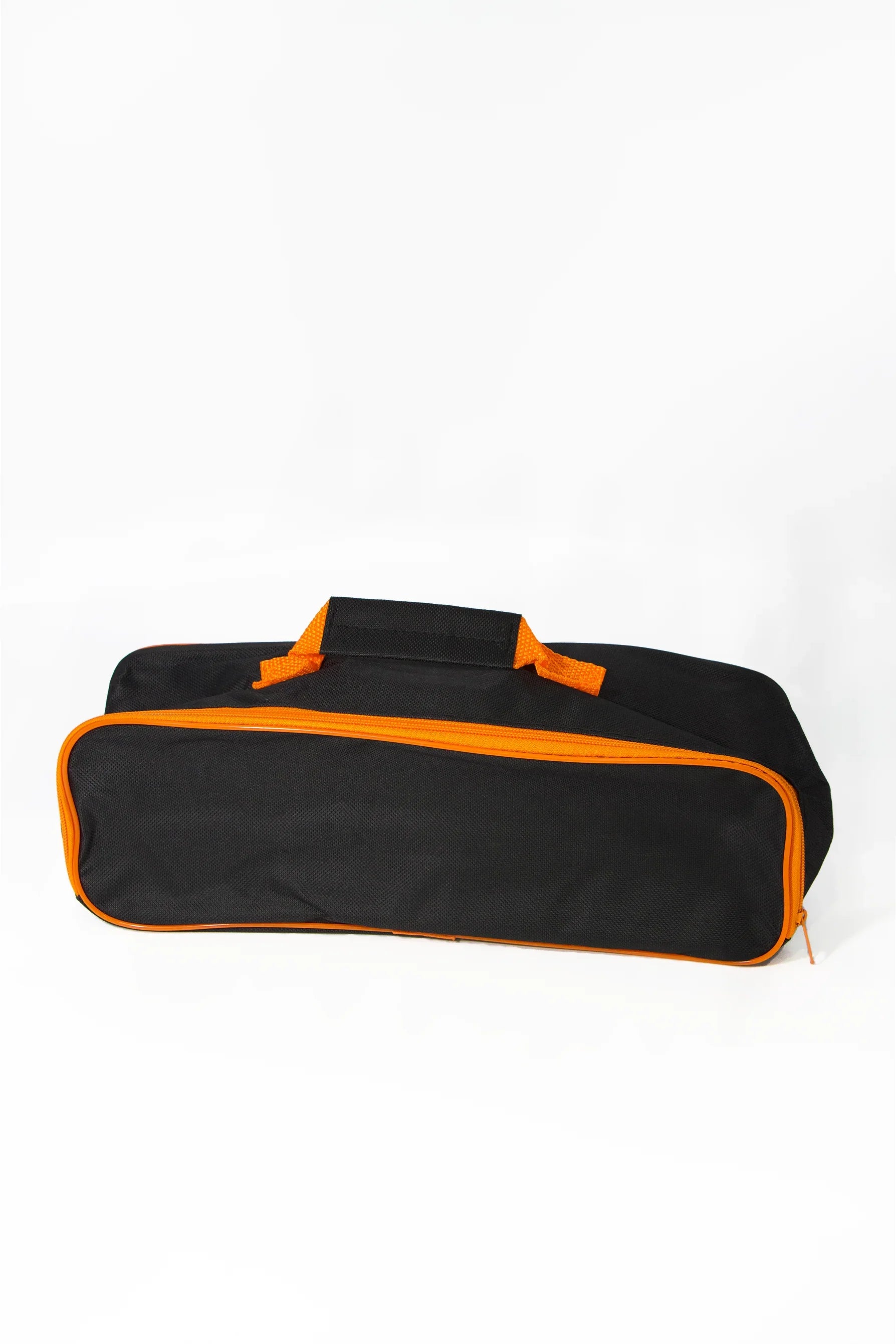 مكنسة كهربائية للسيارة رطبة/جافة - 90 وات تيار مستمر 12 فولت، فلتر هواء عالي الكفاءة F6، كوب غبار سعة 0.5 لتر، كابل 4.5 متر (خيار سلكي/لاسلكي)، أداة تنظيف الشقوق، فرشاة، خرطوم وحقيبة تخزين متضمنة